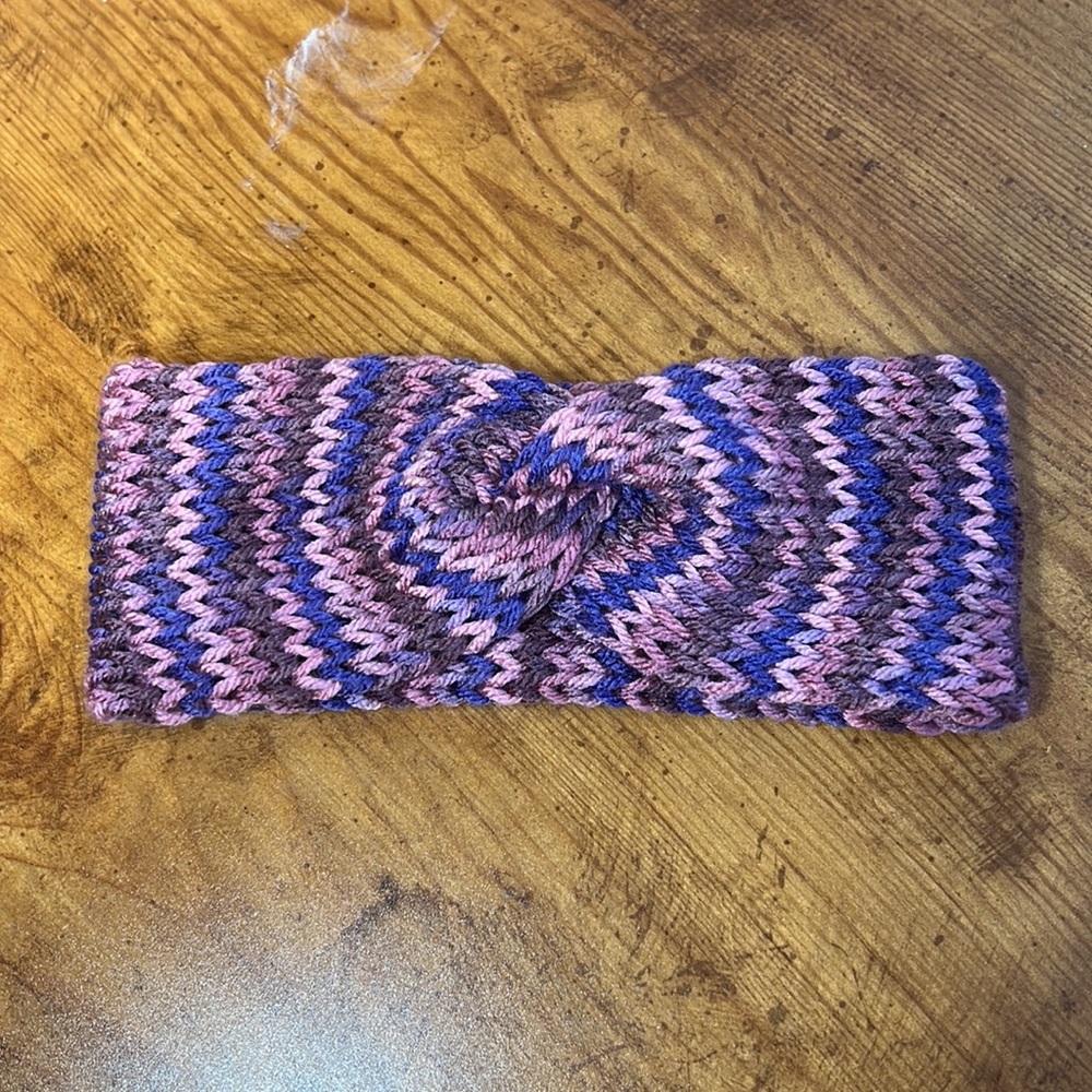 Handmade Girls/childs Ear Warmer/Head Band Knit Purple/Pink - Picture 4 of 4